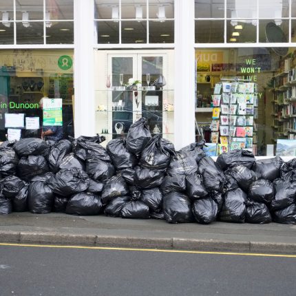 Birmingham,/,England,-,August,3rd,2018:,Uk,Bin,Bags