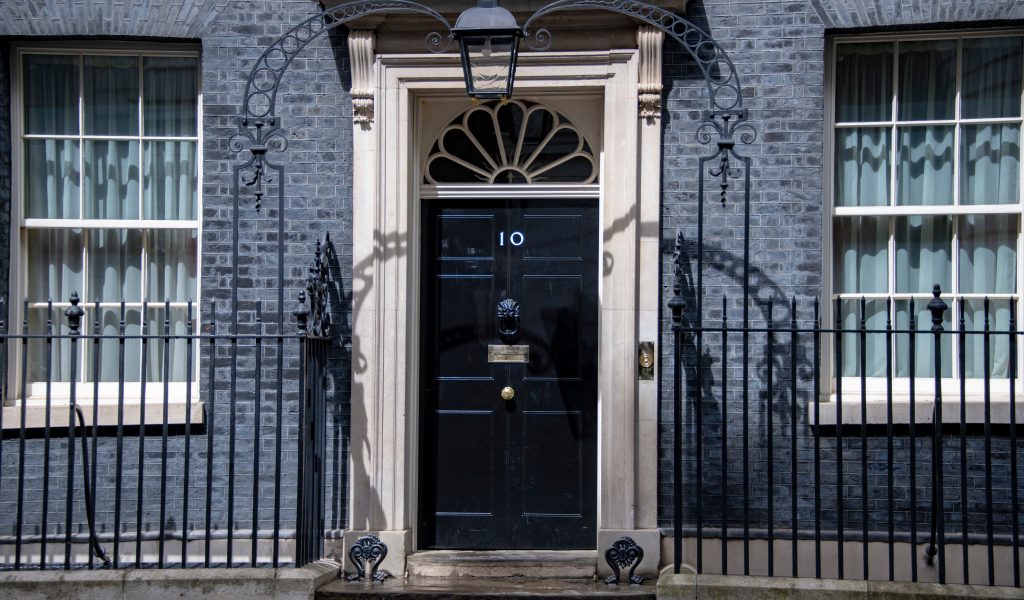 So you want to be PM? Advice to leadership hopefuls from a former civil servant