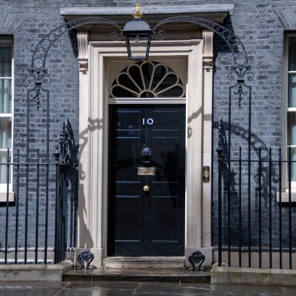 So you want to be PM? Advice to leadership hopefuls from a former civil servant
